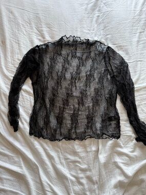 Cider Black Sheer Lace Long-Sleeve Blouse